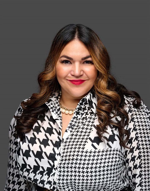 Lourdes Barroso de Padilla 2024 Headshot